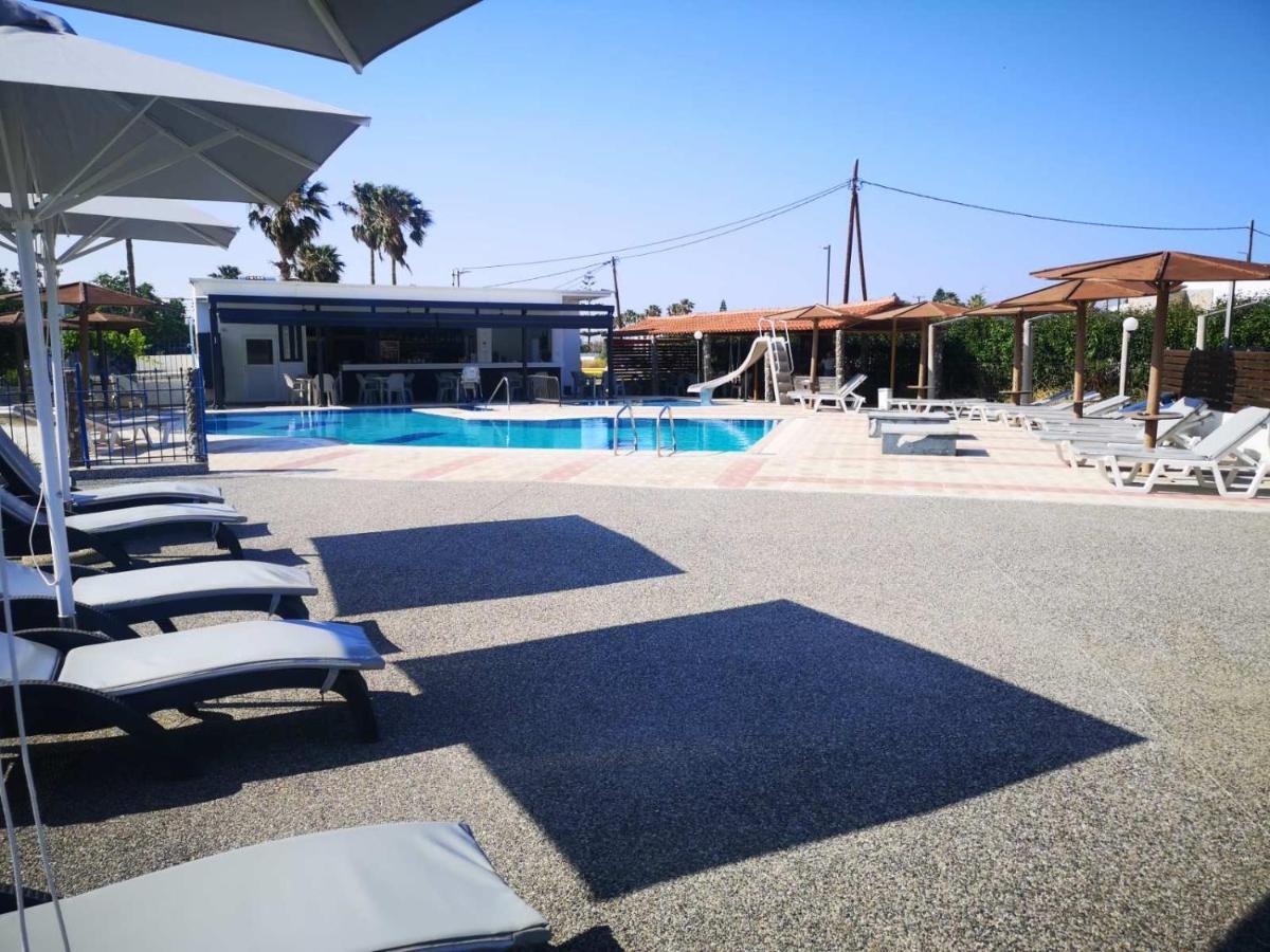 Golden Sun Aparthotel Tigkaki  Exterior photo